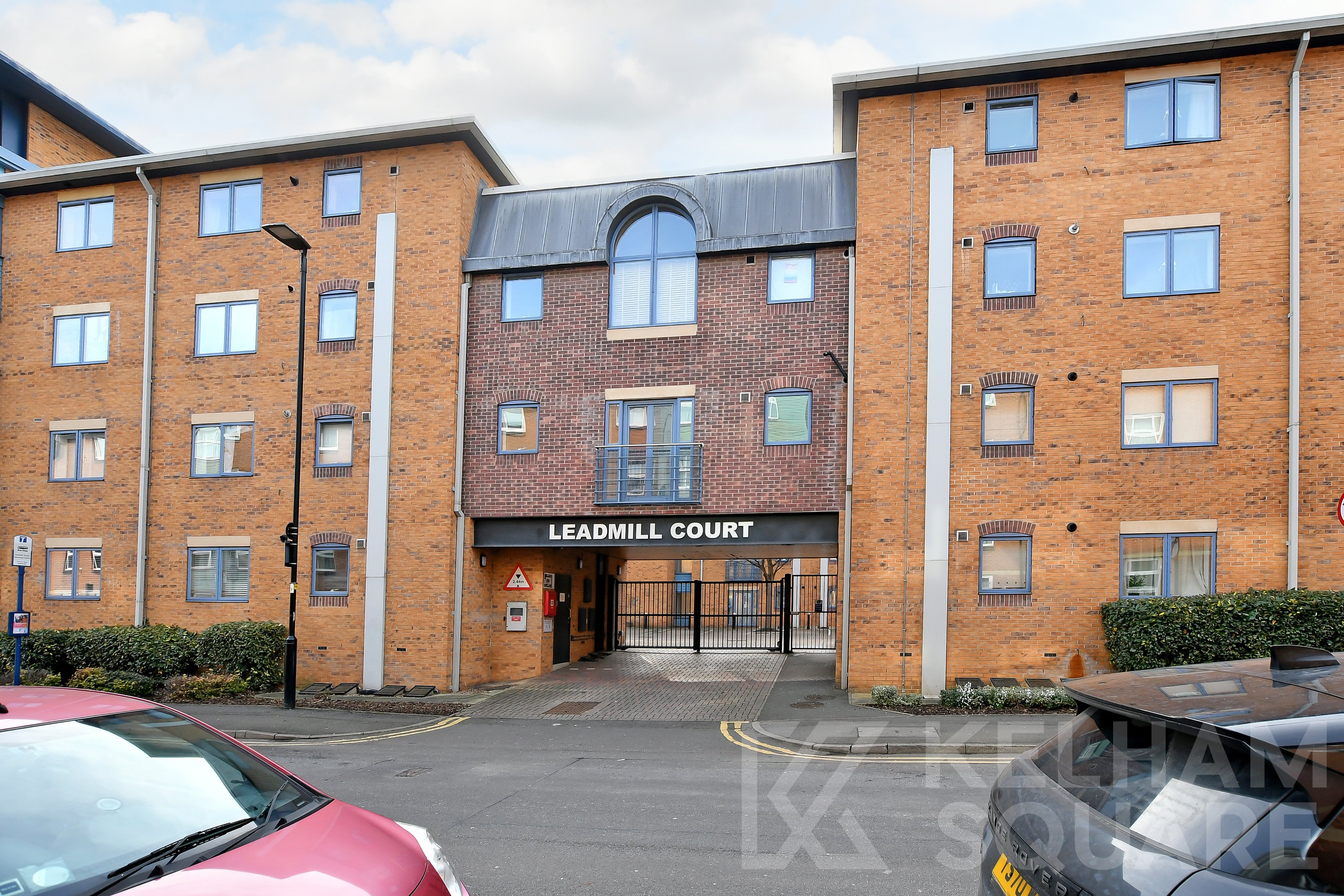 Property to buy in sheffield city centre leadmill court
